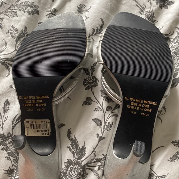 Spring - silver sandals - Picture 3 of 4